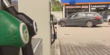 Emergenza carburanti e caro energia: prorogato il taglio delle accise, volano i prezzi del gasolio