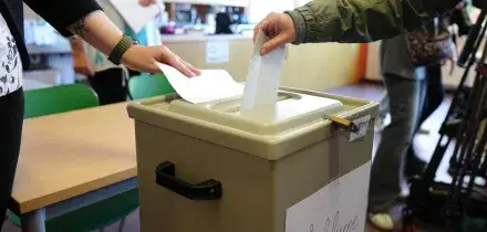 Germania, seggi aperti in Sassonia-Anhalt. AfD grande favorita. Alta affluenza