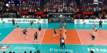 Europei di volley, Italia-Turchia: il punto finale del primo set. Video