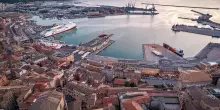 Ancona e l'intelligenza artificiale: riportiamo voce e volti dal passato