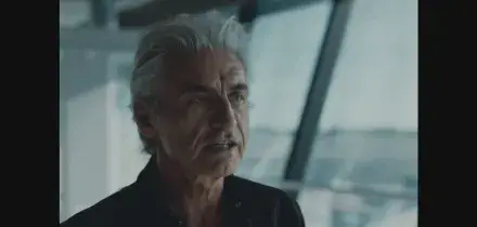 Il nuovo singolo di Ligabue, "Qualcosa per te", racconta come la musica attraversi le vite
