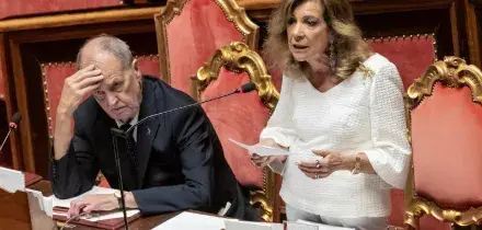 Via libera del Senato all'emendamento di maggioranza sulle preferenze