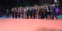 Europei di Volley. Italia-Svezia, Mattarella in campo per salutare i giocatori