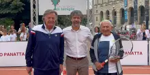A Verona arriva il tour "Un campione in famiglia" e Panatta gioca con un centenario