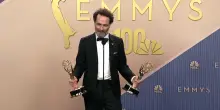 Emmy Awards: 14 premi alla serie tv "Widow's Bay" e Matthew Rhys scrive la storia