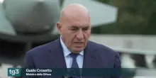 Crosetto blinda la Nato in Lituania, ma sui legami con Mosca la politica italiana resta divisa