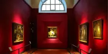 Bomba d'acqua su Firenze: la pioggia entra agli Uffizi, ma il Bacco di Caravaggio &egrave; salvo