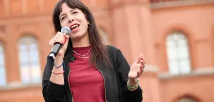 Due land al voto: avanti sinistra ed estrema destra, perde il cancelliere Friedrich Merz