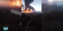 Attacco record su Mosca: fiamme e distruzione nell'ultimo giorno delle elezioni