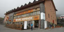 Evacuato il rifugio Sapienza sull'Etna, si sospettano esalazioni da monossido di carbonio