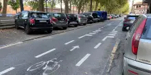 Morto bambino in bici investito da un'auto a Torino