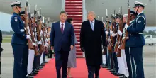 Arrivo di Xi Jinping negli USA: accoglienza d'onore e vertice alla Casa Bianca