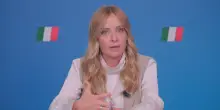 Scuola, Meloni rivendica le norme su integrazione, tetto agli stranieri e velo