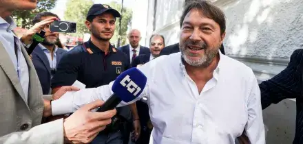 Ranucci al tribunale del lavoro dopo rimozione da conduzione di Report, giudice si riserva decisione