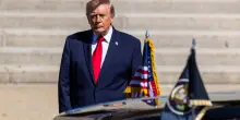 Trump ancora contro i media, la Casa Bianca nega di nuovo l'accesso a Cnn: "No fake news"