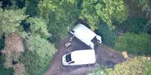 Le immagini aeree della base Raf di Fairford con le squadre di emergenza britanniche