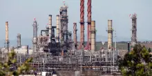 Gli Usa prestano alle aziende energetiche 40 milioni di barili di petrolio delle riserve strategiche