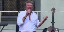 La satira di Iacchetti su Salvini e Vannacci. Poi la gaffe: "Una Tac in ritardo e Schillaci muore"