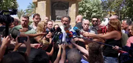 Ceuta, arriva il leader di Vox: "Atto di guerra del Marocco, capisco l'Italia"