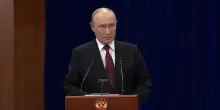Vladimir Putin: "Possibili attacchi a installazioni militari britanniche? &Egrave; un segreto militare"