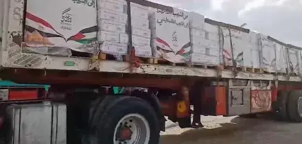 A Gaza manca il pane, l'Egitto invia un mega convoglio con decine di tonnellate di farina