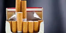 Sigarette, arriva la maxi stangata: “Sempre più care”. Di quanto aumentano
