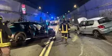 Incidente mortale in galleria, schianto tra più mezzi: la strada è stata chiusa