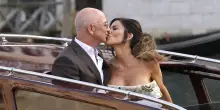Jeff Bezos e Lauren, a Venezia finisce malissimo: cos’è successo al party pre-nozze