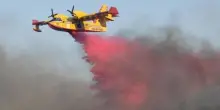 Paura in Italia, incendi vicino all’aeroporto: cosa succede