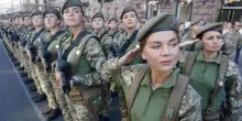Servizio militare obbligatorio anche per le donne: una rivoluzione