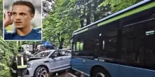 Incidente mostruoso contro un autobus: alla guida il campione di serie A