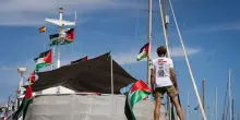 Flotilla verso la tragedia, niente passi indietro: “Vogliamo rompere il blocco navale. Unica destinazione Gaza”