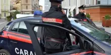 Tenta di violentare la commessa all’apertura del supermercato: arrestato un uomo