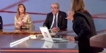 “Vi abbasso l’audio!”. Scontro durissimo tra Boschi e Gasparri in tv: la conduttrice sbotta