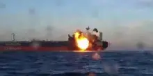Attacco shock nel Mar Nero: Ucraina colpisce due navi russe in pochi minuti