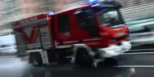 Maltempo shock in Italia, frana blocca la strada. Traffico paralizzato