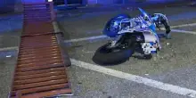 Schianto atroce, 17enne in moto muore così davanti all’amico
