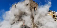 Torre dei Conti, spuntano nuovi video del crollo: la dinamica diventa chiara