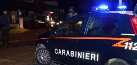 Lancia acido sul viso dell’ex ragazza. La sentenza shock: “Non ha tentato di sfregiarla”