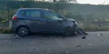 “Non ce l’ha fatta”. Incidente spaventoso in Italia, auto completamente distrutta: è tragedia