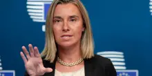 Federica Mogherini fermata dalla polizia, blitz all’alba: la politica coinvolta in un’inchiesta bomba sui fondi UE