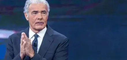 Giletti aggredito a Roma mentre indaga sul caso Orlandi: pugno in strada da un ex agente dei servizi