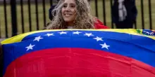 Venezuela &ndash; Usa, le ultime notizie in diretta. Trump: &ldquo;Abbiamo l&rsquo;accesso al petrolio&rdquo;