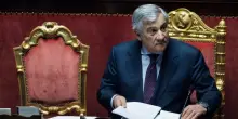 La ricetta per la pace del ministro Tajani che invia un messaggio a Tehran: &ldquo;Basta missili, basta droni. Si pu&ograve; vivere in pace anche senza armi atomiche&rdquo; | VIDEO