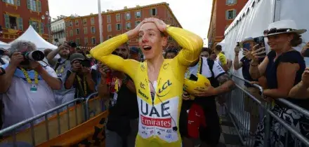 Liegi-Bastogne-Liegi 2026: Tadej fa tredici al Totomonumento