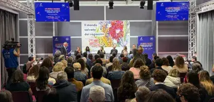 Il Gruppo Fs presenta il libro: &ldquo;Viaggiare con leggerezza&rdquo;