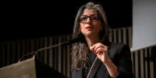 Migliaia di persone hanno firmato una petizione per chiedere all&rsquo;UE di proteggere Francesca Albanese dalle sanzioni Usa