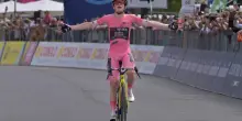 Giro d&rsquo;Italia 2026, Jonas ringrazia e non dimentica