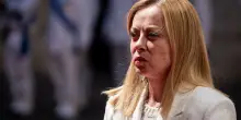 Spese per la difesa, mozione della maggioranza: &ldquo;Obiettivo 5% Pil irrealistico&rdquo;. Poi il dietrofront