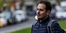 Delitto di Garlasco, la difesa di Sempio deposita le consulenze su dna e impronta: &ldquo;Andrea ha il 44 di piede&rdquo;